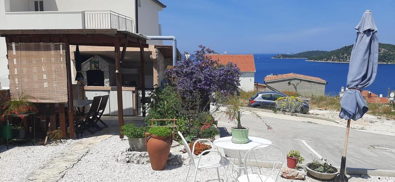 Apartment Mezaroca Rogoznica  Kültér fotó