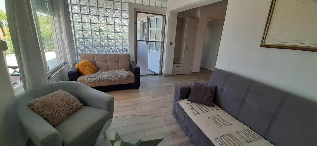 Apartment Mezaroca Rogoznica  Kültér fotó