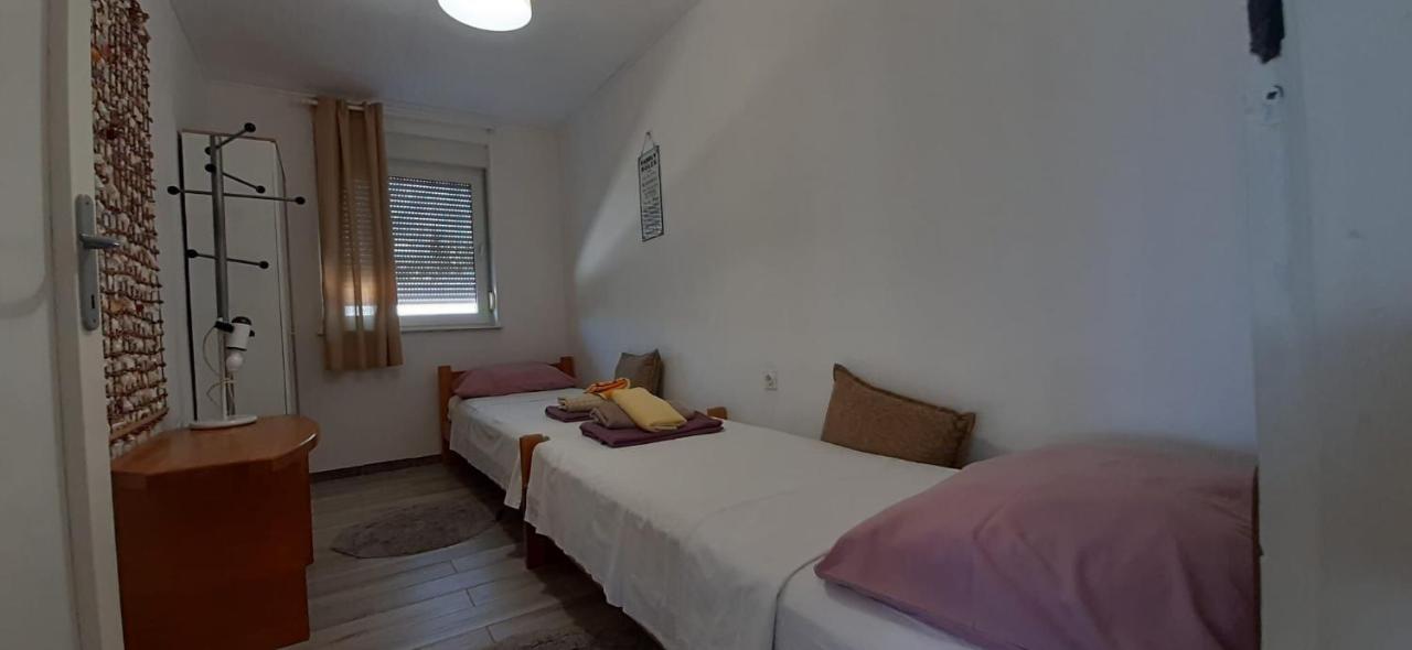 Apartment Mezaroca Rogoznica  Kültér fotó