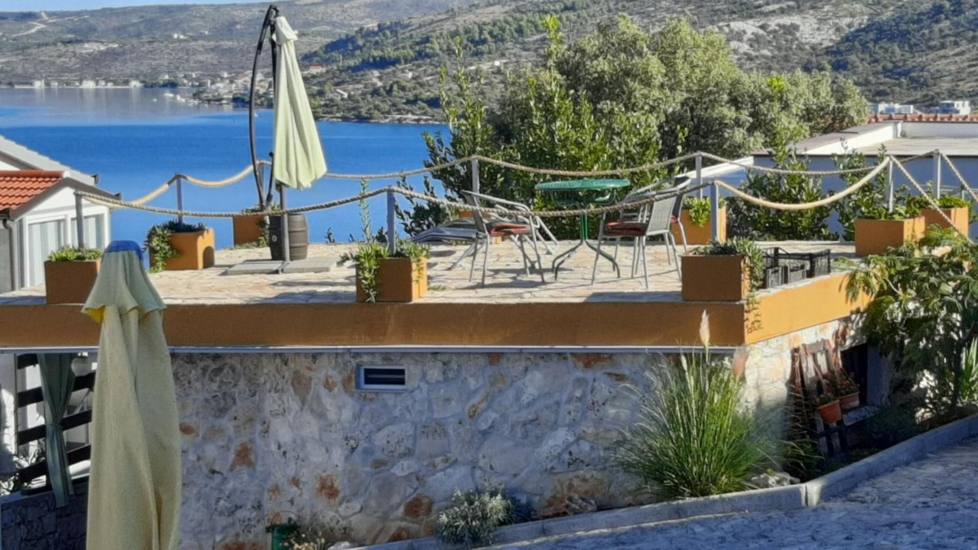 Apartment Mezaroca Rogoznica  Kültér fotó